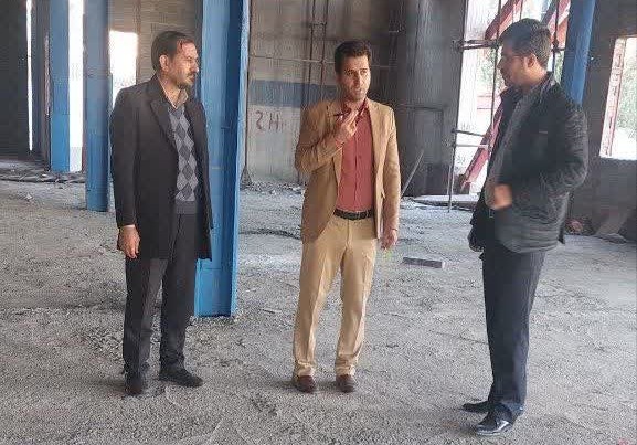بازدید فرماندار پاکدشت از فاز ۲ بیمارستان زعیم